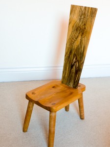 Spinning chair in elm and ash