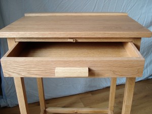 Laptop table in oak